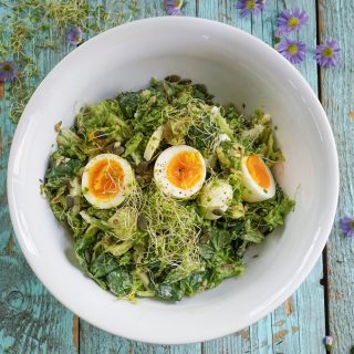Salat med egg og asparges